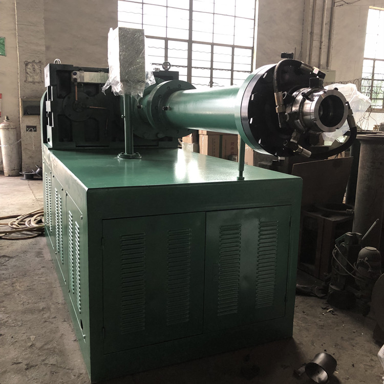 橡膠擠出機101.jpg