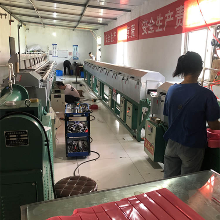 硅膠擠出機(jī)IMG_5357_副本_副本.jpg